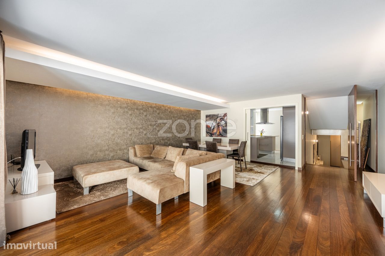 3 bedrooms House in Porto, Portugal No. 201124