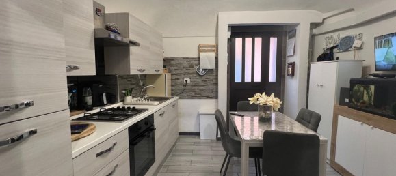 Castelos T2 em Monteodorisio, Italy N.º 372157 3