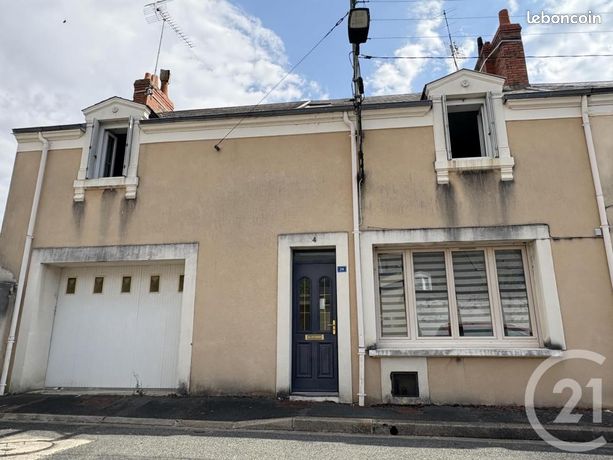 4 bedrooms House in Chateauroux, France No. 301820