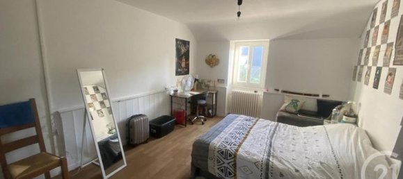 4 bedrooms House in Chateauroux, France No. 301820 11