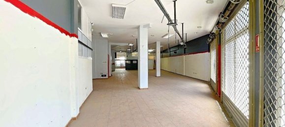 Коммерческая недвижимость с 5 спальнями в Сан-Кристобаль-де-Ла-Лагуна, Испания № 235554 6