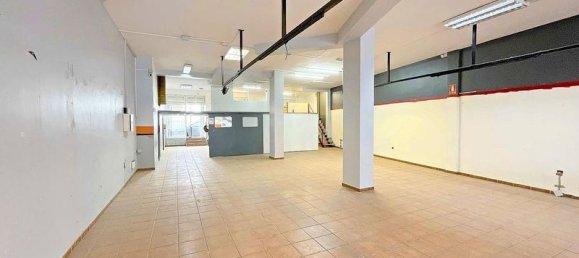 Коммерческая недвижимость с 5 спальнями в Сан-Кристобаль-де-Ла-Лагуна, Испания № 235554 9