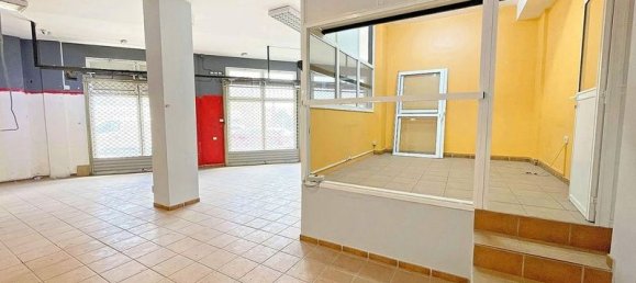 Коммерческая недвижимость с 5 спальнями в Сан-Кристобаль-де-Ла-Лагуна, Испания № 235554 10