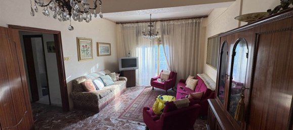 Квартира с 3 комнатами в Мессина, Италия № 49349 23