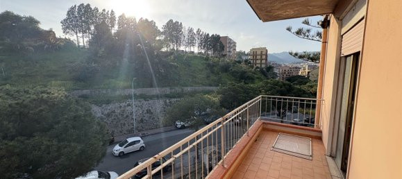 Квартира с 3 комнатами в Мессина, Италия № 49349 25