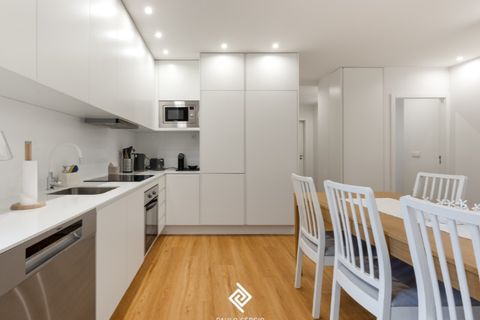 2 bedrooms Apartment in Vila Nova de Gaia, Portugal No. 352215