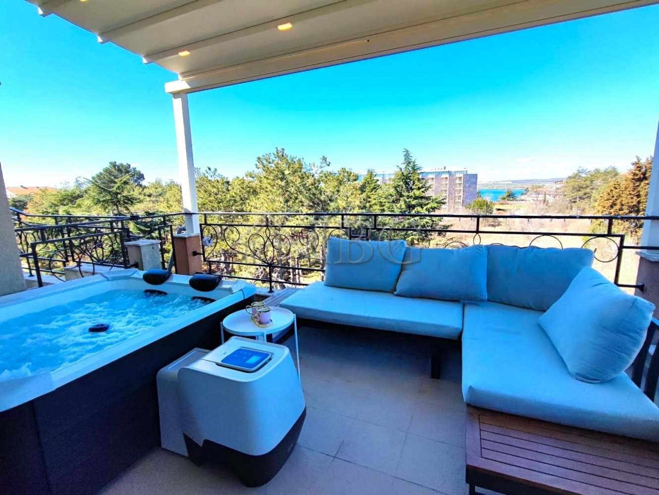 2 Schlafzimmer Wohnung in Pomorie, Bulgaria, Nr. 1195