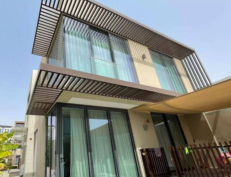 Вилла с 4 спальнями в Meydan, ОАЭ № 5467