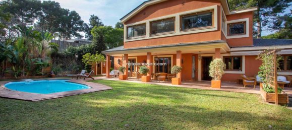 6 bedrooms House in Valencia, Spain No. 29179 6