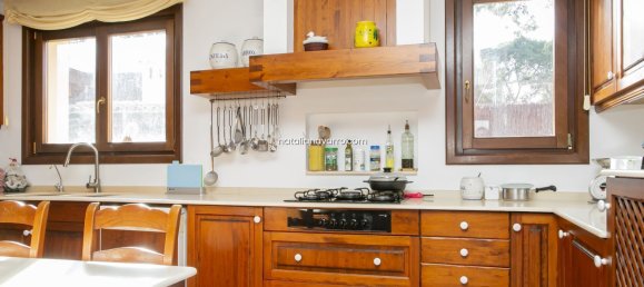 6 bedrooms House in Valencia, Spain No. 29179 31