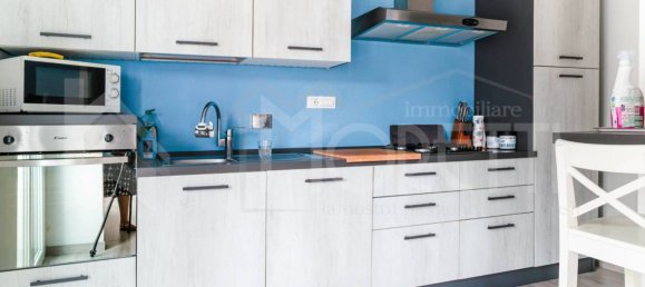 2 bedrooms Apartment in Livorno, Italy No. 307926 5