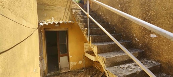 7-salle Maison à Taurisano, Italy No. 63057 15