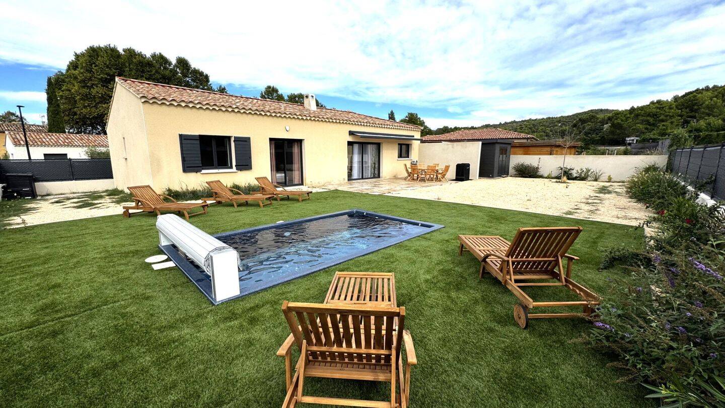 3 غرف نوم فيلا في Caromb, France رقم 358304