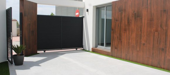 3 bedrooms Villa in San Fulgencio, Spain No. 8788 24