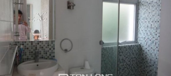 Villa de 4 dormitorios en Tay Ho, Vietnam No. 3563 15