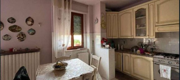 3 rooms Apartment in Sant'Elpidio a Mare, Italy No. 306644 9