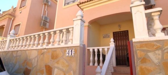 3 bedrooms House in Alicante, Spain No. 181555 4