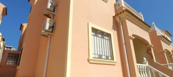 3 bedrooms House in Alicante, Spain No. 181555 7