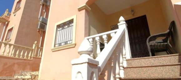 3 bedrooms House in Alicante, Spain No. 181555 5