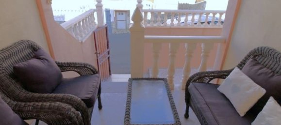 3 bedrooms House in Alicante, Spain No. 181555 11