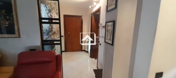 2 bedrooms Apartment in Milan, Italy No. 320691 3