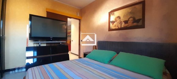 2 bedrooms Apartment in Milan, Italy No. 320691 12