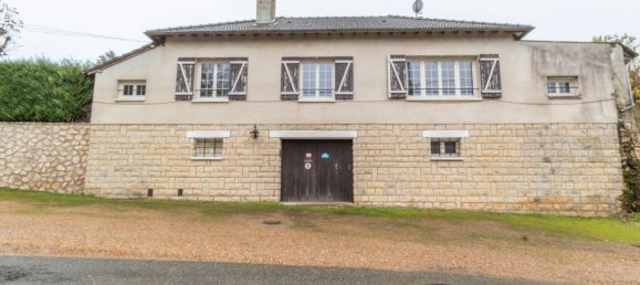 Casa de 3 dormitorios en Montbouy, France No. 56503 9