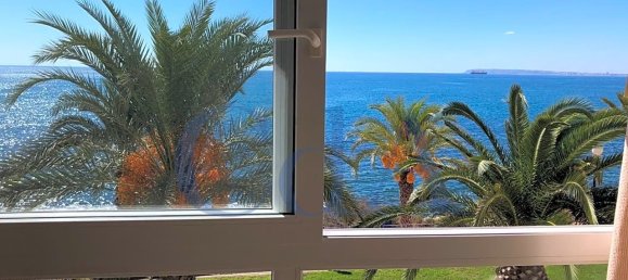 5 bedrooms Villa in Alicante, Spain No. 4901 2