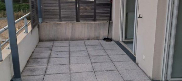 1 bedroom Apartment in Marseille, France No. 333445 2