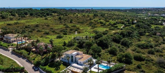 5 Schlafzimmer Villa in Almancil, Portugal, Nr. 208405 4