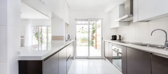 3 Schlafzimmer Haus in Quarteira, Portugal, Nr. 99787 40