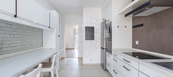 3 Schlafzimmer Haus in Ribamar, Portugal, Nr. 245182 5