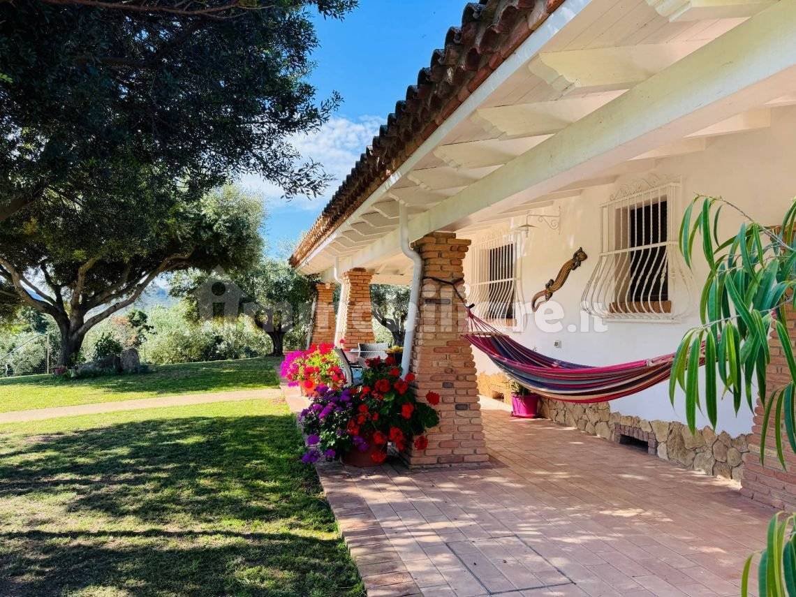 4 غرف نوم فيلا في Sardinia, Italy رقم 276391