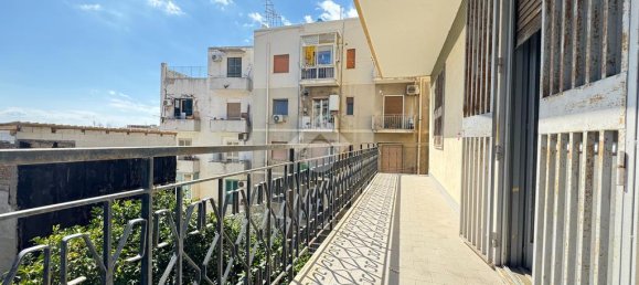 3 غرف نوم شقة في Messina, Italy رقم 229550 42