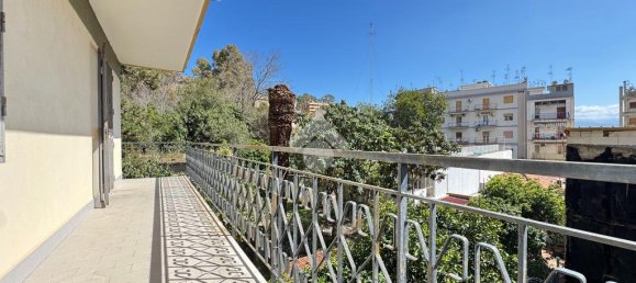 3 غرف نوم شقة في Messina, Italy رقم 229550 45