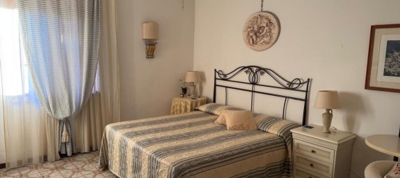 5 bedrooms Apartment in San Felice Circeo, Italy No. 373373 10