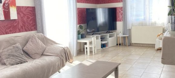 5 bedrooms House in Cauffry, France No. 74101 21