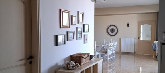 4 Schlafzimmer Wohnung in Chania, Greece, Nr. 7 3