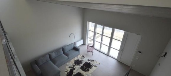 Casa de 4 habitaciónes en Pavia, Italy No. 9428 24