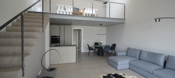 Casa de 4 habitaciónes en Pavia, Italy No. 9428 30