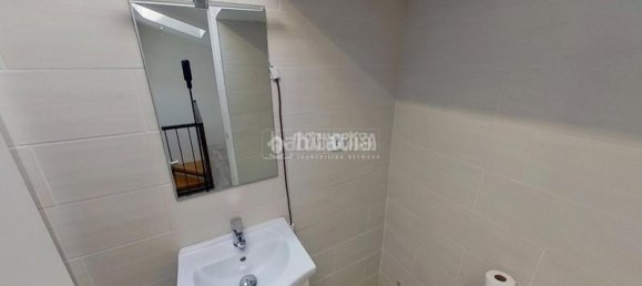 Casa de 4 dormitorios en Sabadell, Spain No. 175213 11