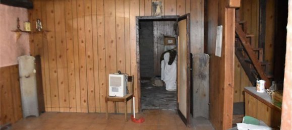 7-salle Appartement à Cazzano Sant'Andrea, Italy No. 187728 4