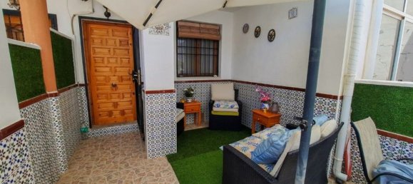 2 bedrooms Townhouse in Torrevieja, Spain No. 186429 2