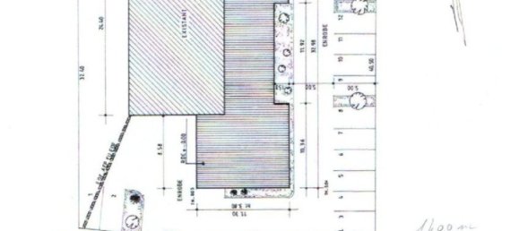 8 rooms Commercial property in Chateau-Renault, France No. 47070 5