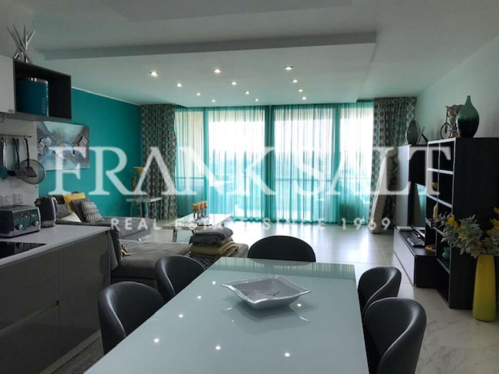 3 bedrooms Apartment in Xaghra, Malta No. 5752