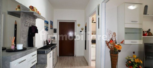 1 bedroom Apartment in Verrone, Italy No. 266952 2