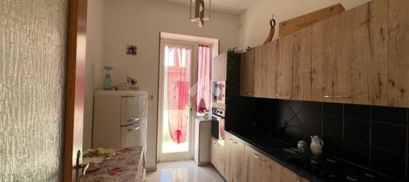 4 rooms Apartment in Santi Cosma e Damiano, Italy No. 103958 3