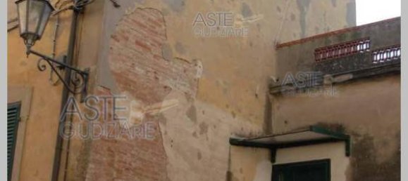 4 bedrooms Apartment in Palaia, Italy No. 349626 15