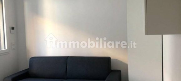 1 bedroom Apartment in Bologna, Italy No. 332443 4