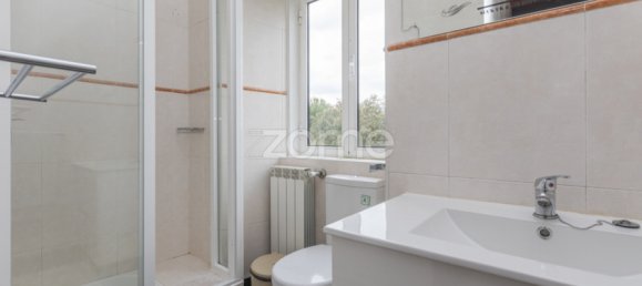 5 bedrooms House in Lousa, Portugal No. 16190 14